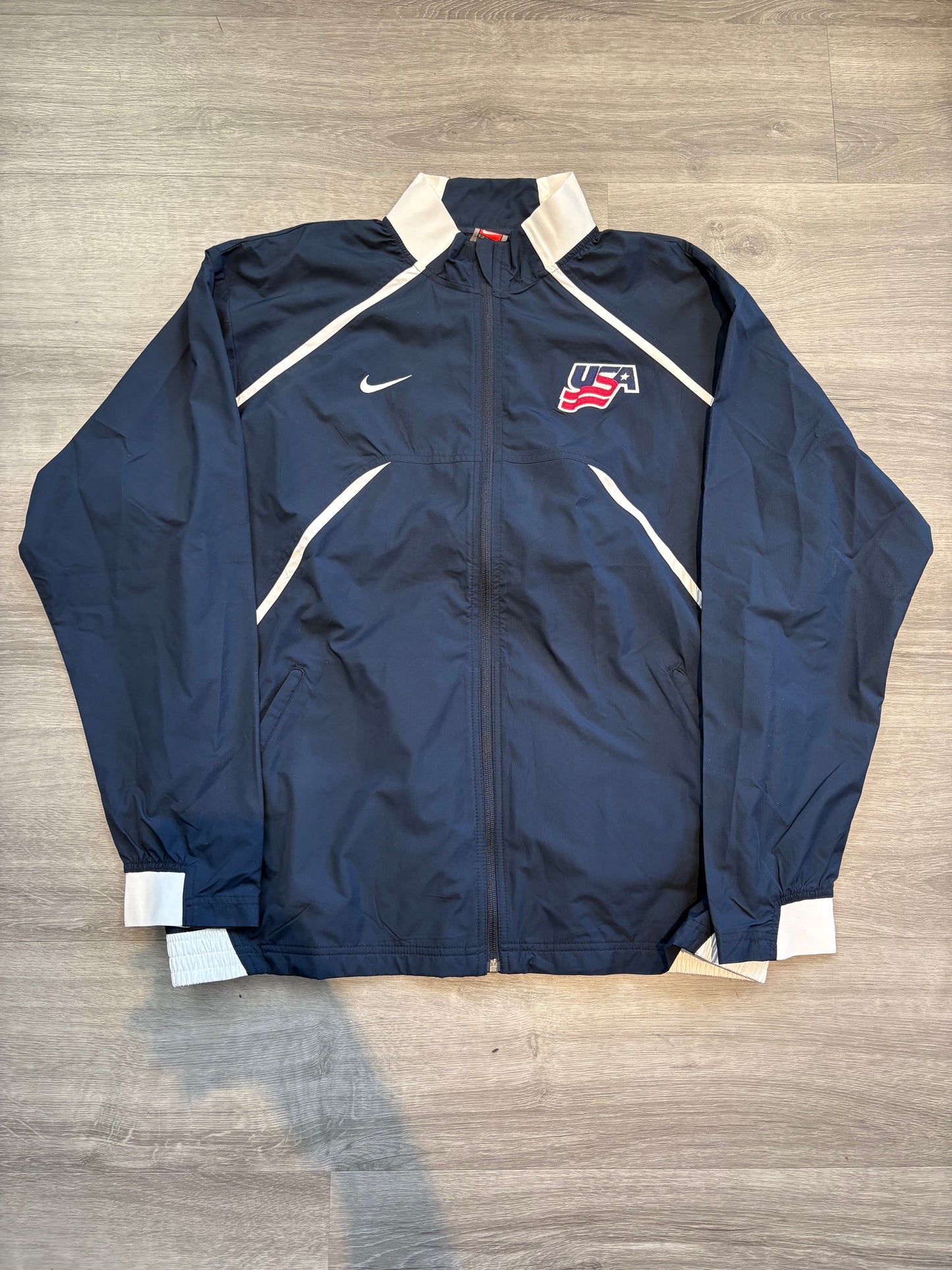 New Nike Team USA Full Zip Light Weight Jacket (Large)