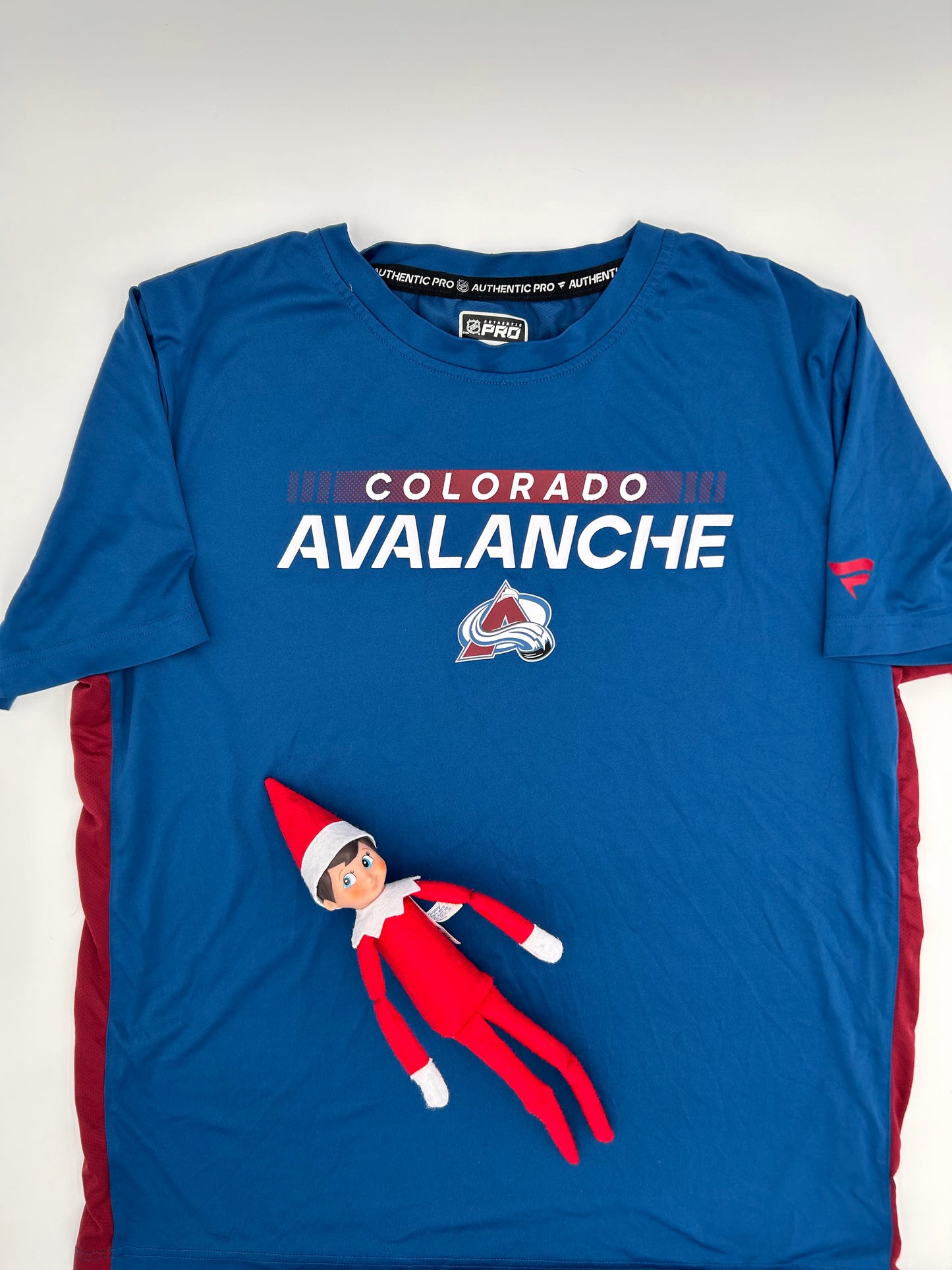 Colorado Avalanche Blue Team Issued Shirt