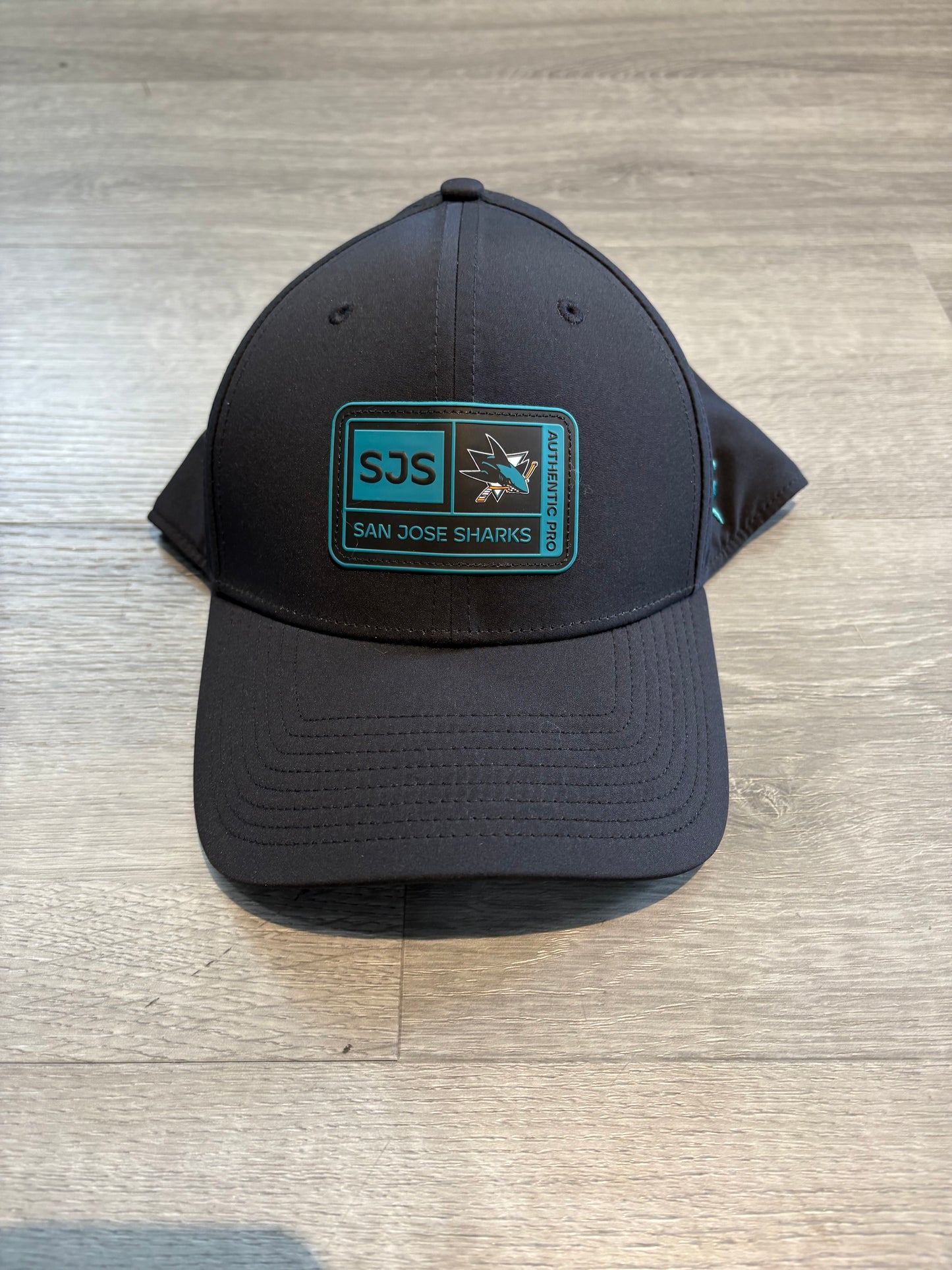 San Jose Sharks Team Issued Fanatics Black Men's Fitted Hat