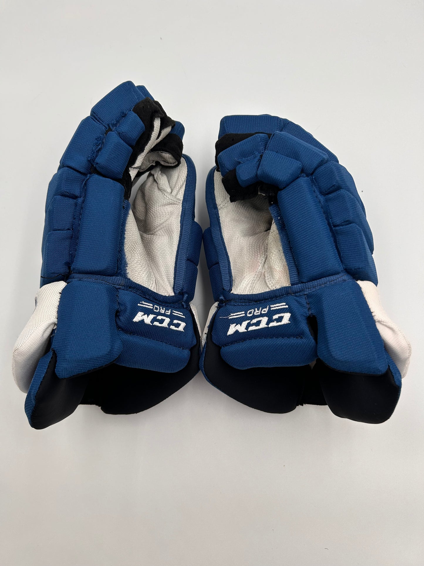 Nathan MacKinnon Colorado Avalanche Game Worn Gloves