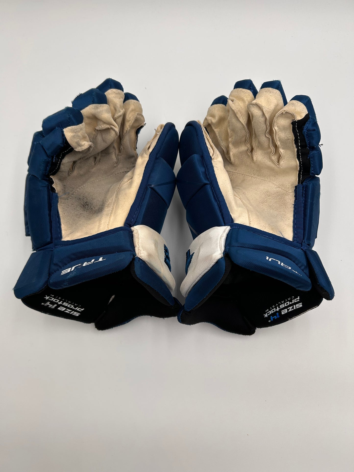 Darren Helm Colorado Avalanche Game Worn Gloves