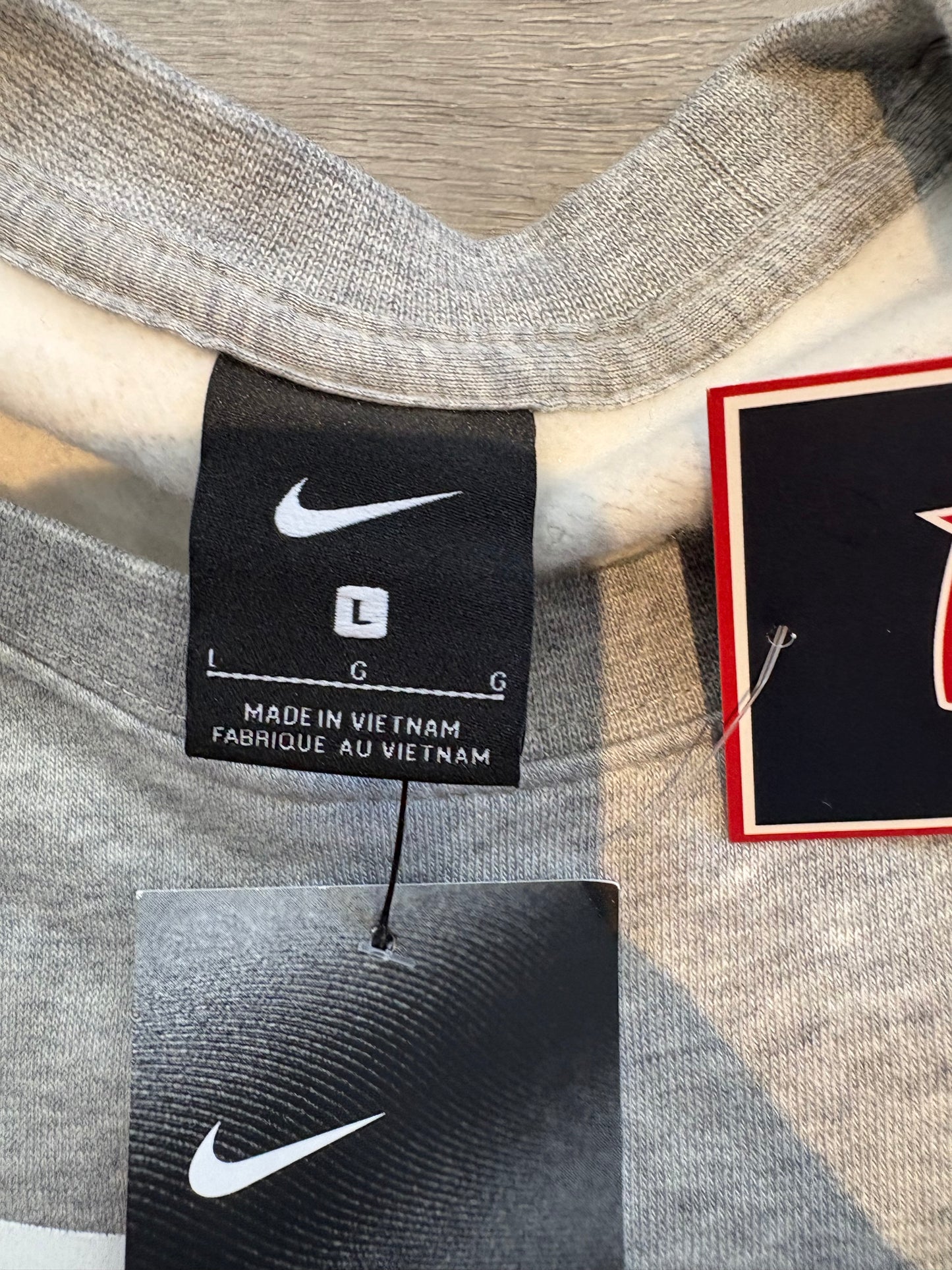 New Team USA Gray Nike Pullover (Large)