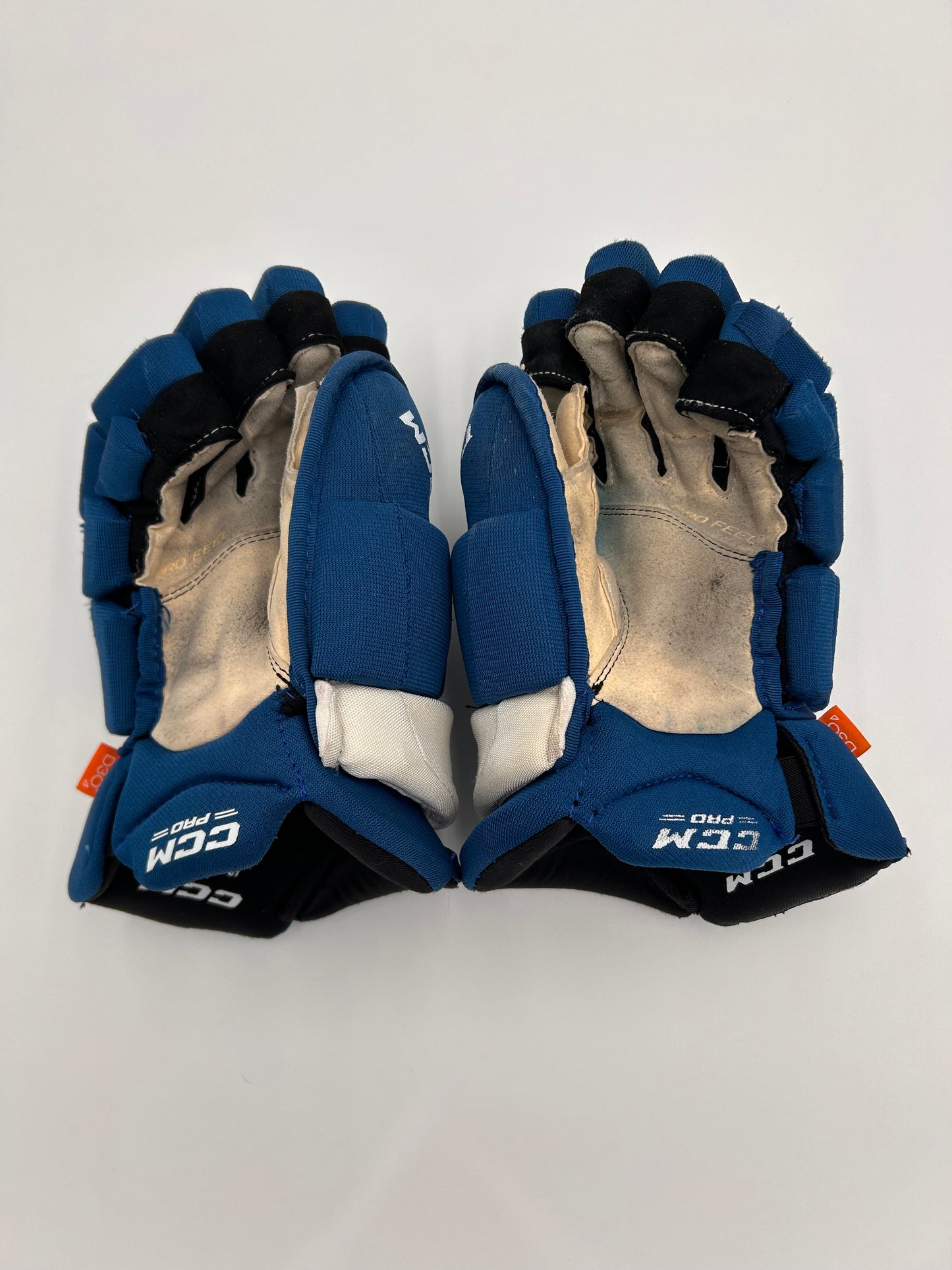 Nathan MacKinnon Colorado Avalanche 2023/24 Game Worn Gloves