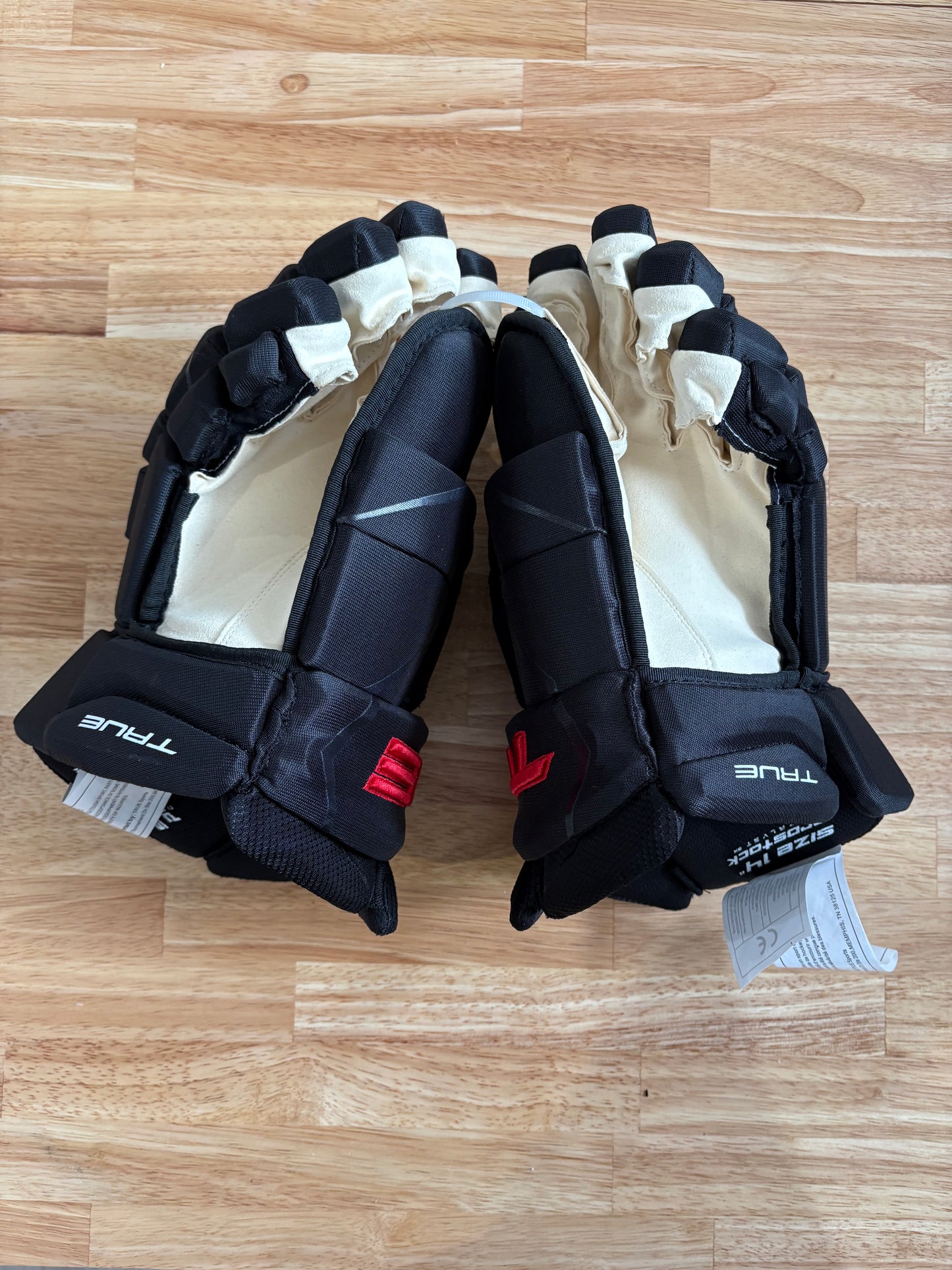 New Team Canada True 14" Pro Stock Catalyst 9X Pro Gloves