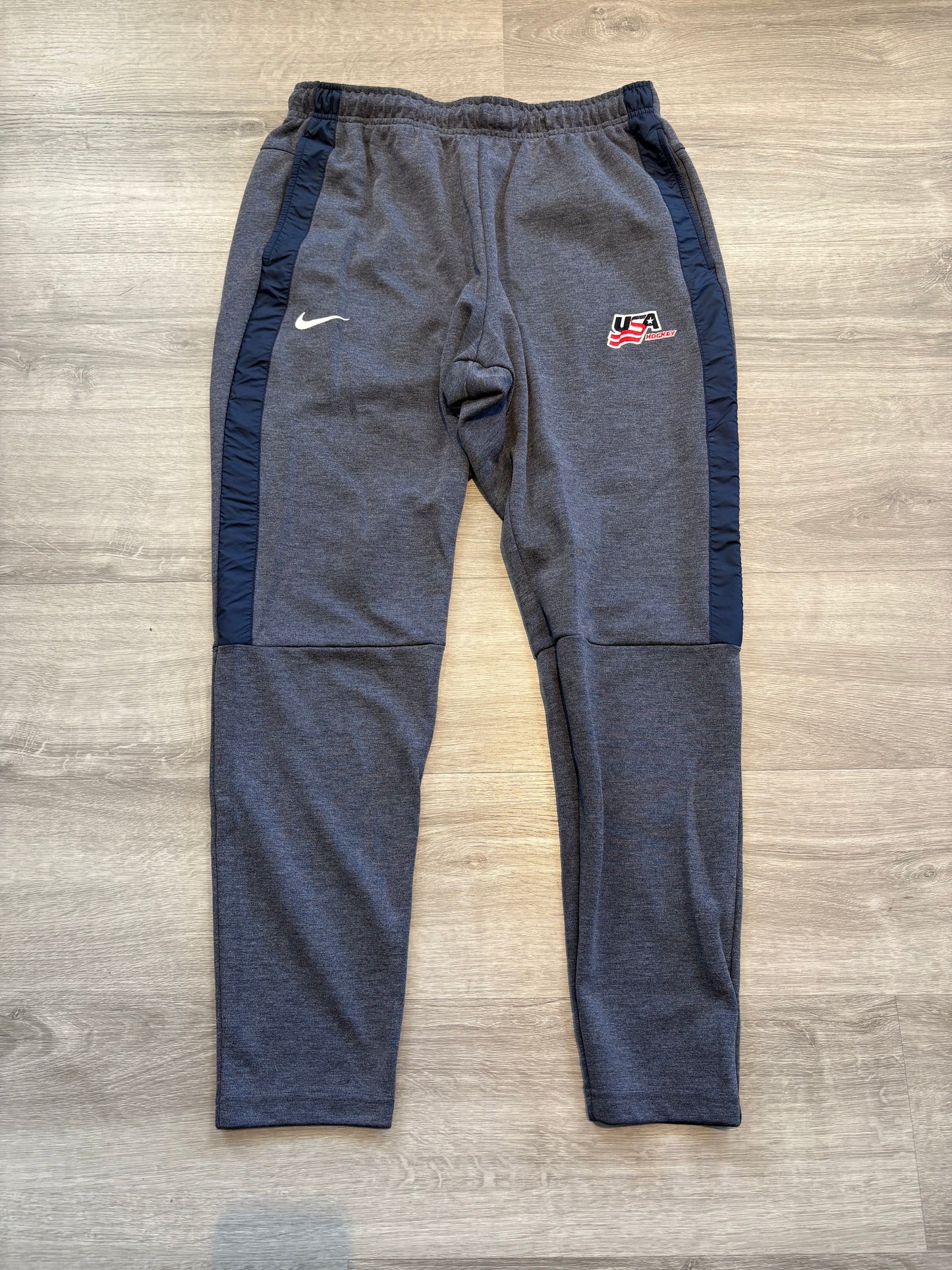 New Team USA Nike Gray & Blue Joggers (Large)
