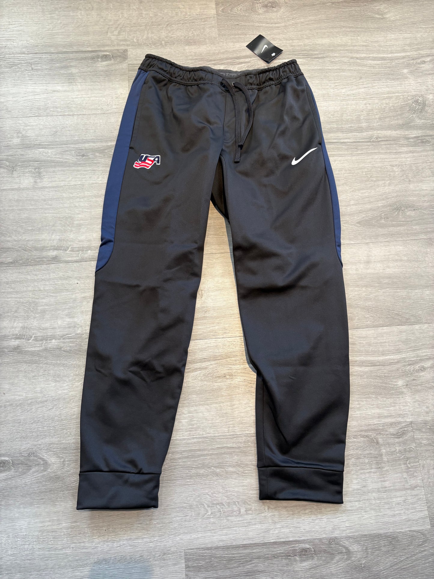 New Team USA Nike Black Joggers (Large)