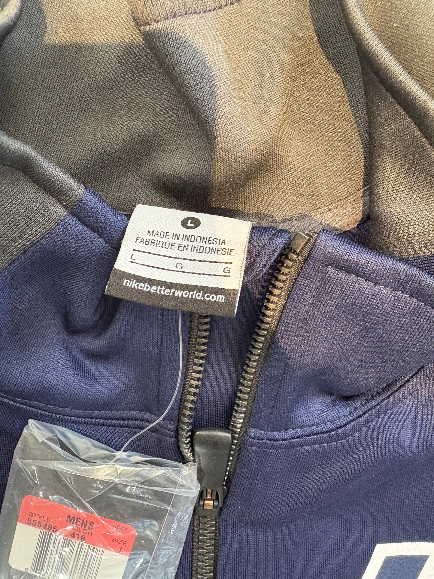 New Nike Team USA Full Zip Light Weight Jacket (Large)