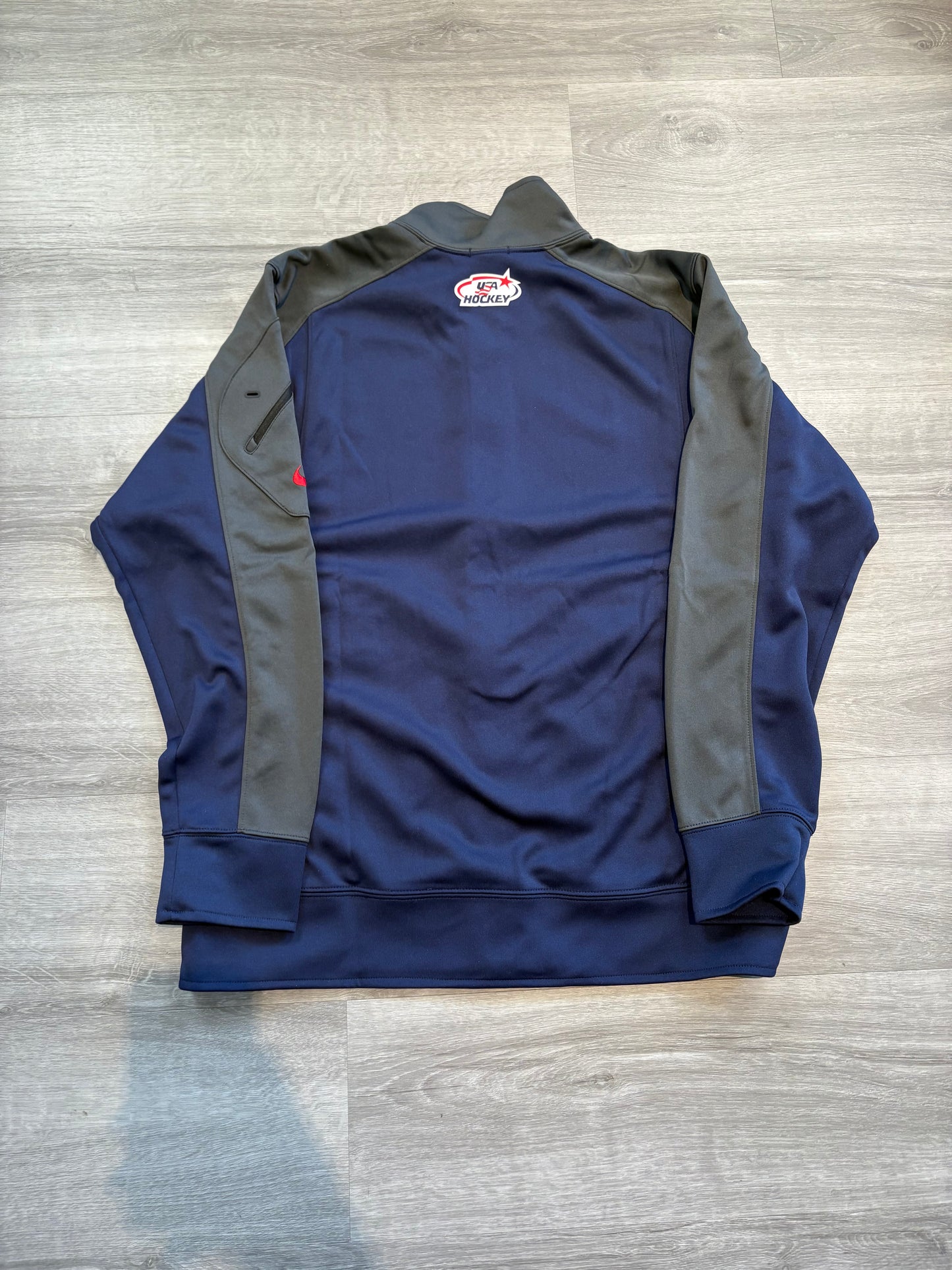 New Nike Team USA Full Zip Light Weight Jacket (Large)