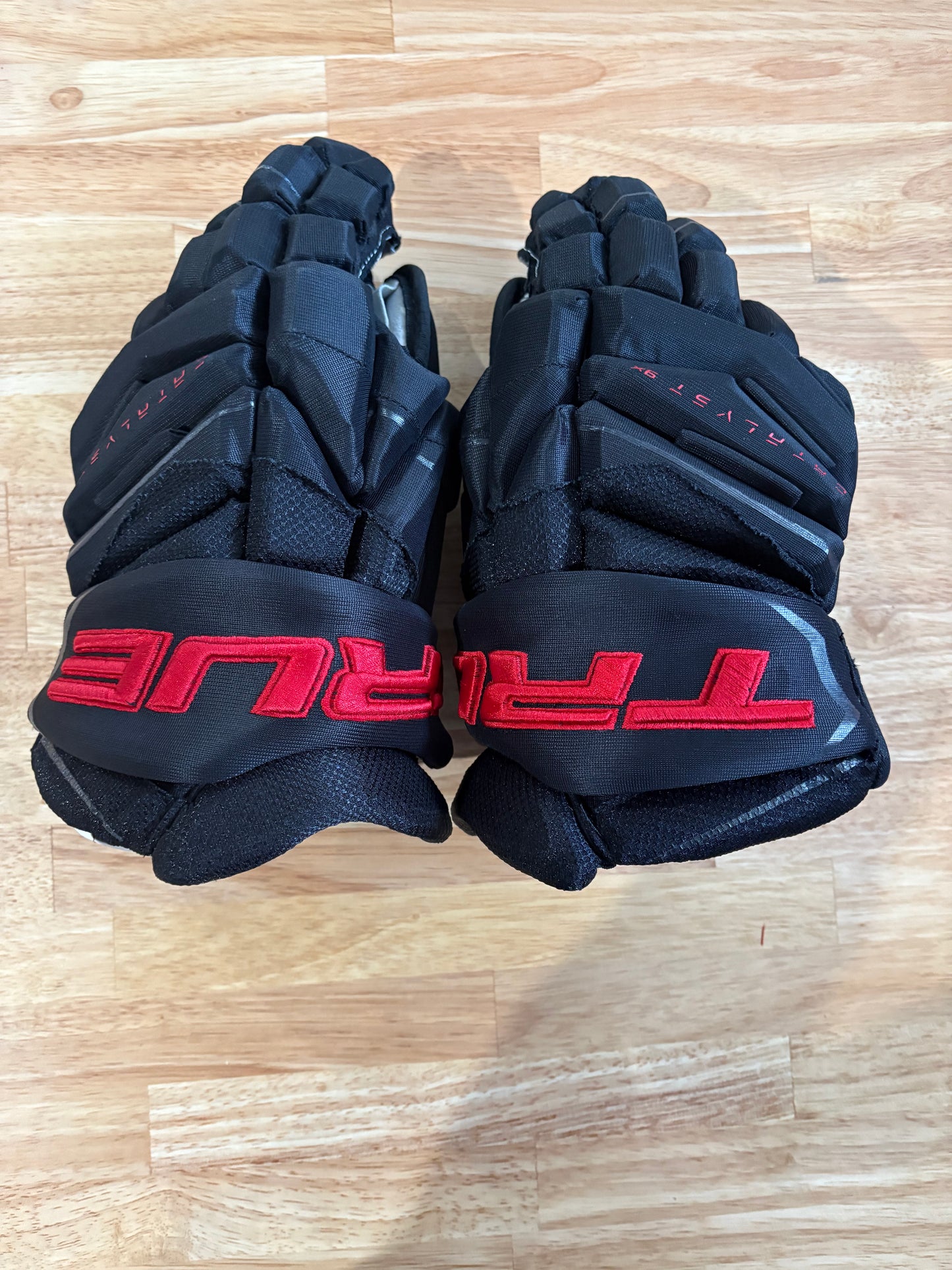 New Team Canada True 13" Pro Stock Mikkelson Catalyst 9X Pro Gloves