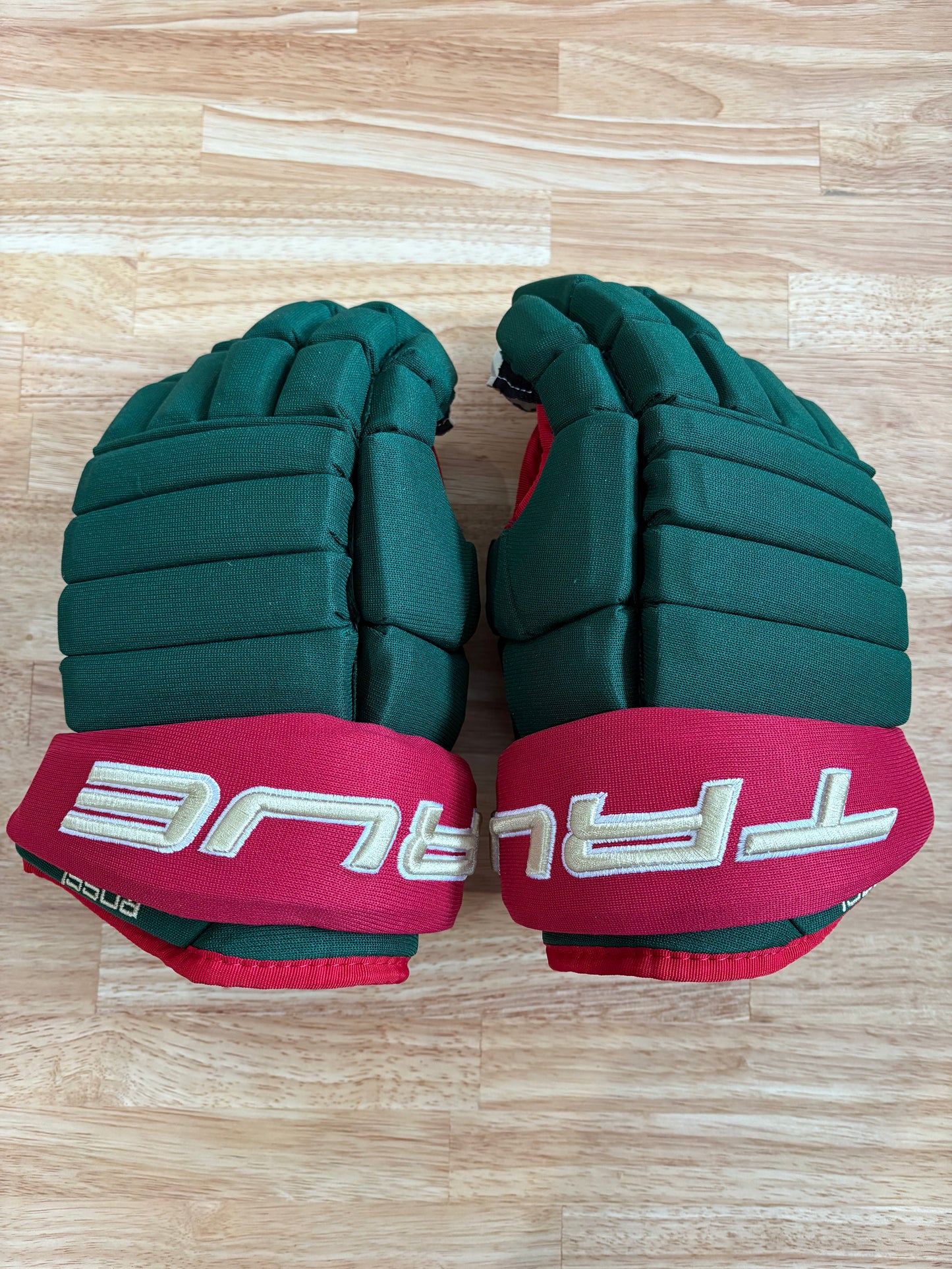 New Minnesota Wild True 13.5" Pro Stock Rossi Pro 4-Roll Gloves