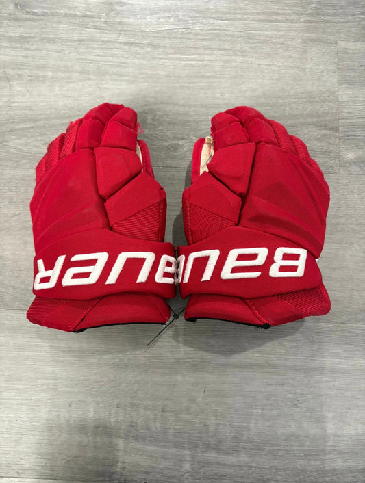 Detroit Red Wings Motte Bauer Vapor Game Worn Gloves