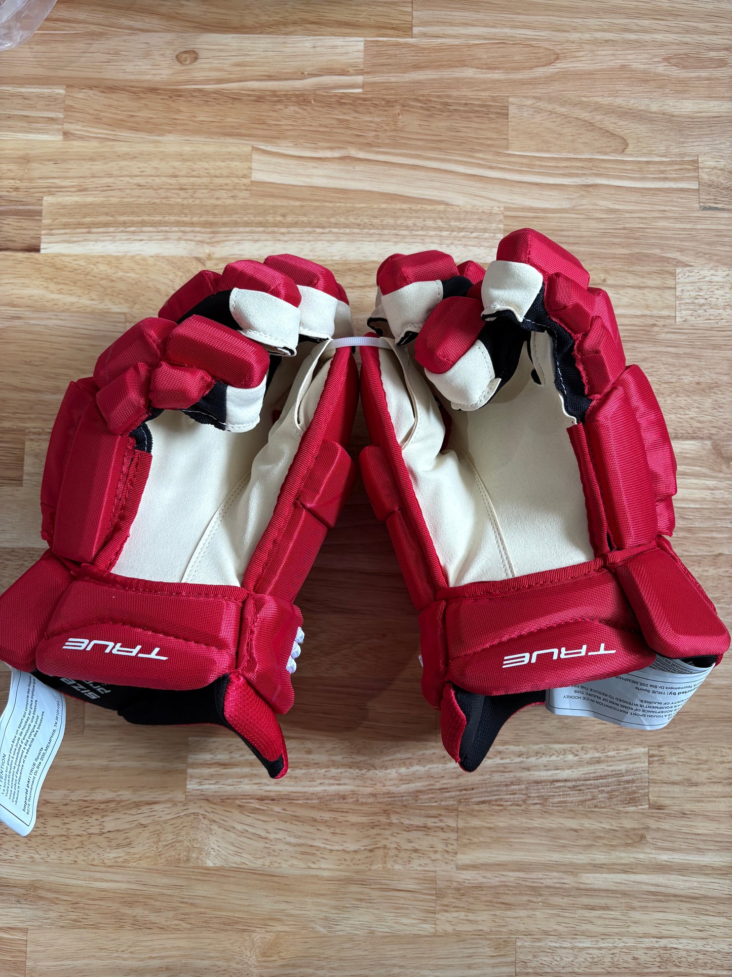 New Detroit Red Wings True 13.5" Pro Stock Catalyst 9X Pro Gloves