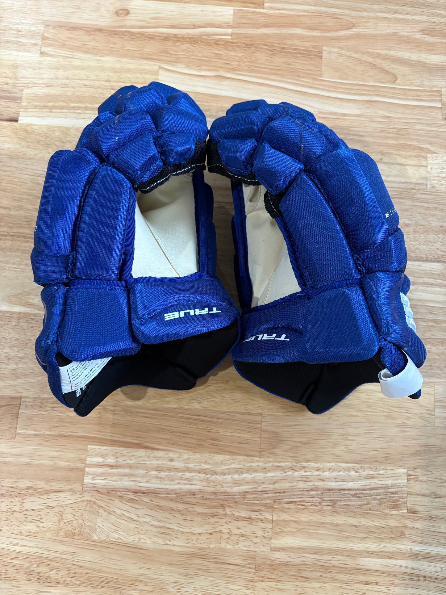 New Toronto Maple Leafs True 13" Pro Stock Catalyst 9X Pro Gloves