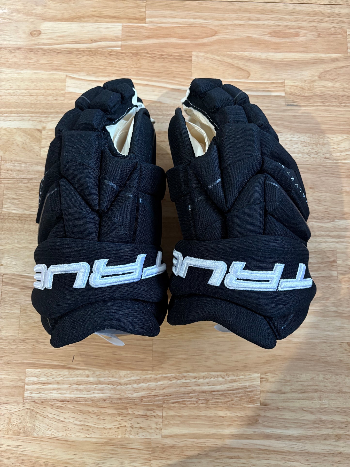 New Boston Bruins True 13" Pro Stock Catalyst 9X Pro Gloves