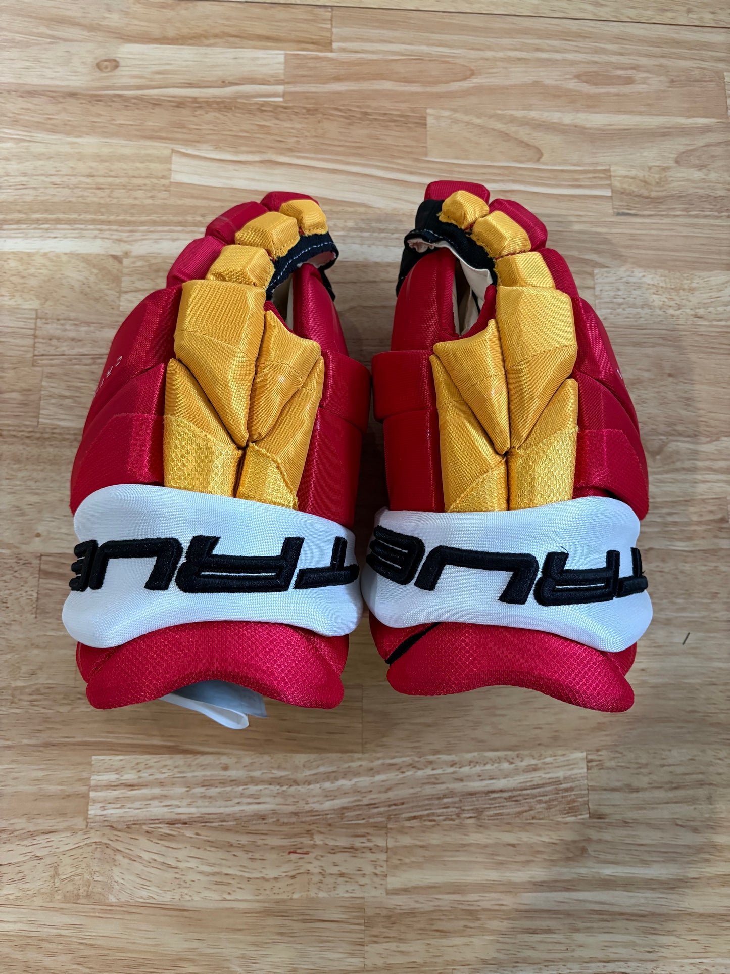 New Calgary Flames True 13" Pro Stock Catalyst 9X Pro Gloves