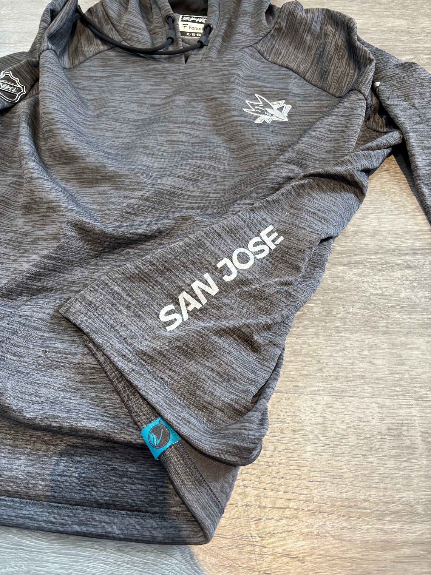 San Jose Sharks Player Issued Gray Fanatics Men's Sweatshirt (Multiple Sizes)