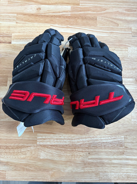 New Team Canada True 14" Pro Stock Catalyst 9X Pro Gloves