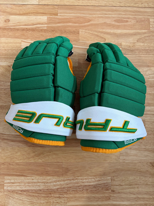 New Minnesota Wild Retro True 13" Pro 4-Roll Gloves Pro Stock Rossi