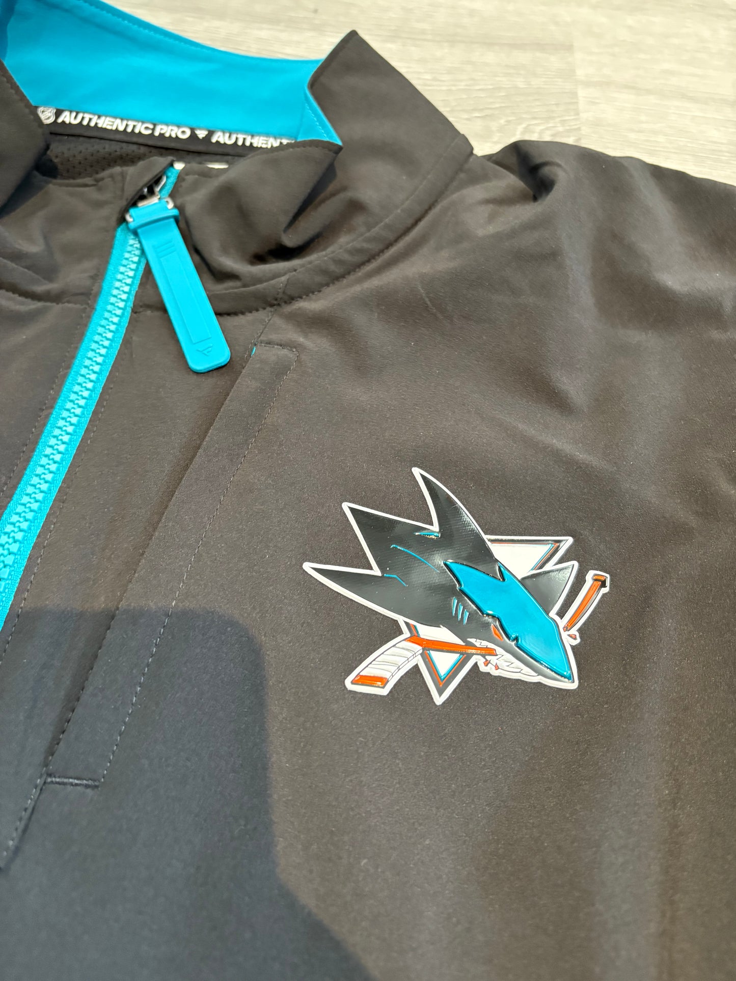 San Jose Sharks Black Fanatics Men's Large Coaching Jacket