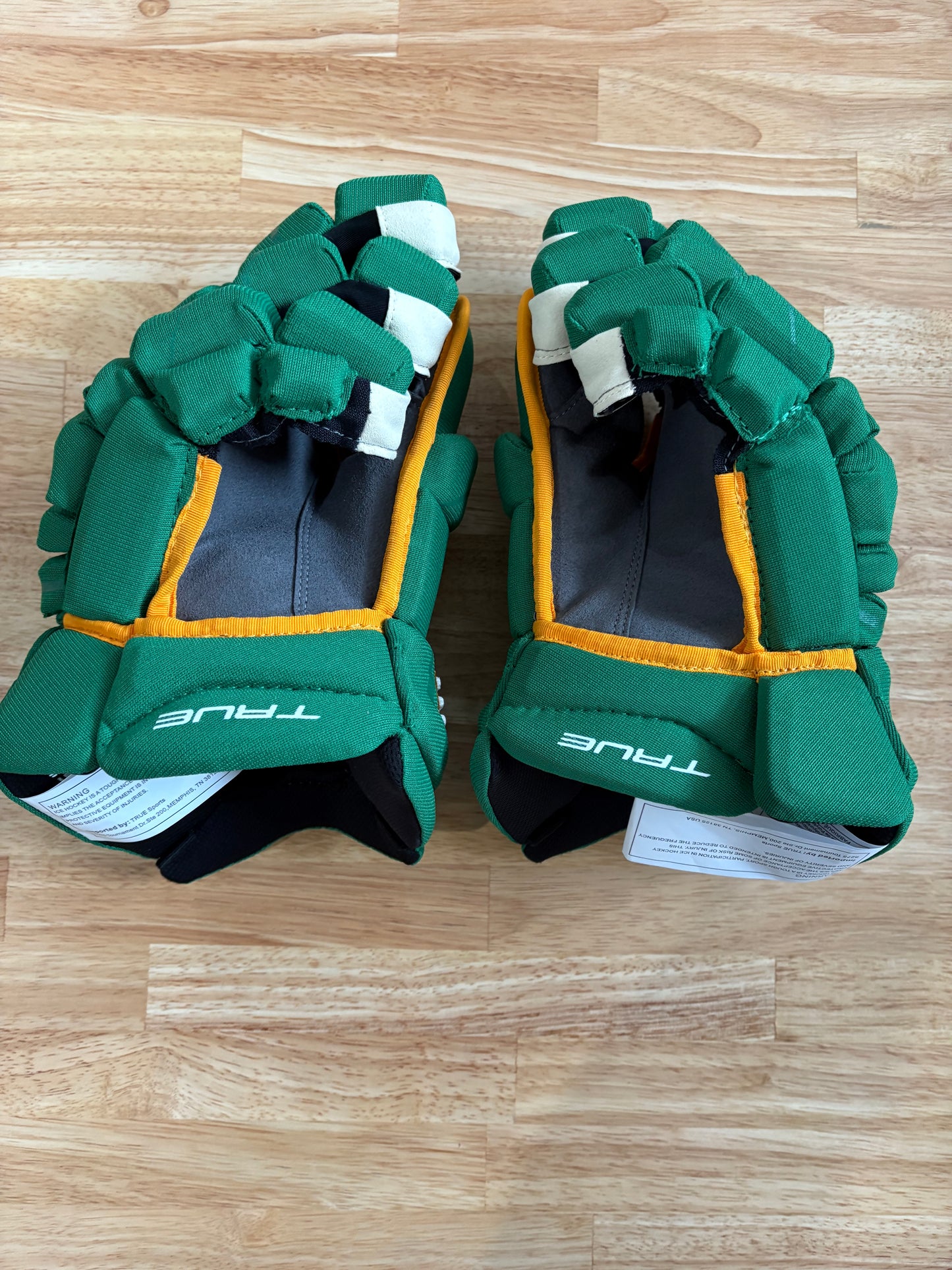 New Minnesota Wild Retro True 13.5" Pro Stock Zuccarello Catalyst 9X Pro Gloves